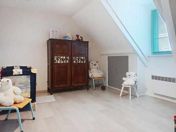 Maison familiale en hameau avec jardin et dépendance à 25 minutes d ela gare d'Angers.