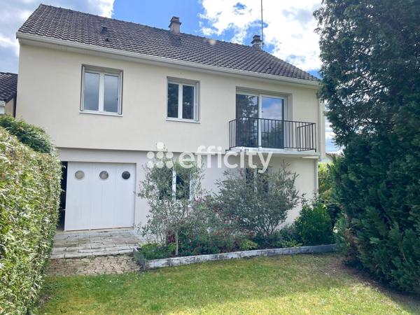 Maison
         4 pièces
        - 109 m² Exclusivité 426 000 € *