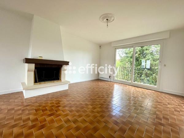 Maison
         4 pièces
        - 109 m² Exclusivité 426 000 € *