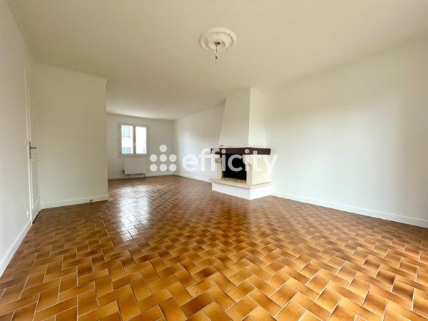 Maison
         4 pièces
        - 109 m² Exclusivité 426 000 € *