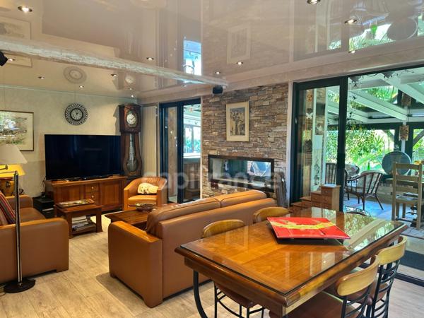 Maison à vendre 7 pièces AUXERRE (89) 167 m2 Piscine Terrain de 2300 m2 Dépendance