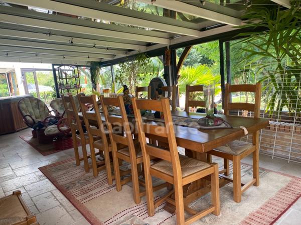 Maison à vendre 7 pièces AUXERRE (89) 167 m2 Piscine Terrain de 2300 m2 Dépendance