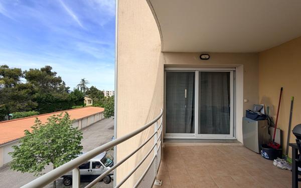 Appartement à vendre    3 pièces • 66,81 m2 Livron-sur-Drôme