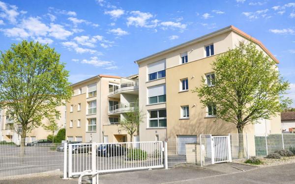 Appartement à vendre    3 pièces • 66,81 m2 Livron-sur-Drôme