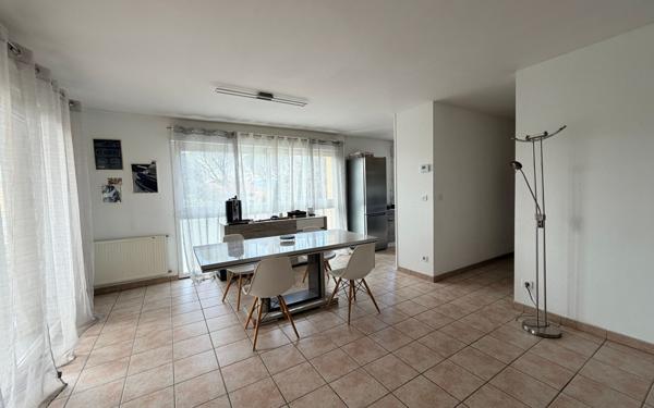 Appartement à vendre    3 pièces • 66,81 m2 Livron-sur-Drôme