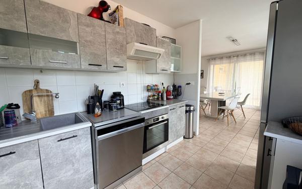 Appartement à vendre    3 pièces • 66,81 m2 Livron-sur-Drôme