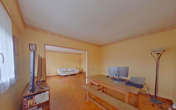 Appartement à vendre    4 pièces • 74,98 m2 Domont