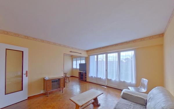 Appartement à vendre    4 pièces • 74,98 m2 Domont