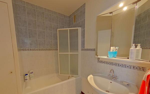 Appartement à vendre    4 pièces • 74,98 m2 Domont