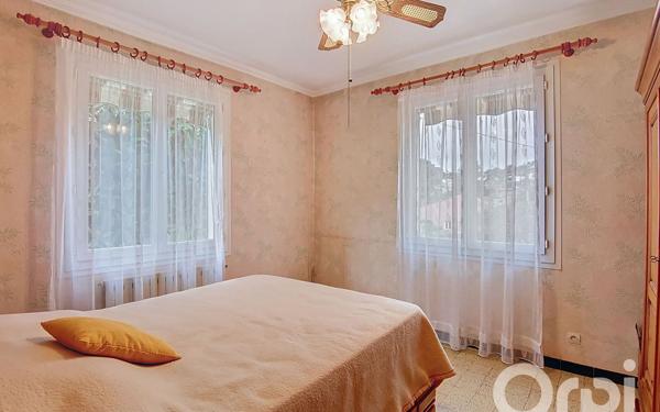 Maison à vendre    5 pièces •  Toulon