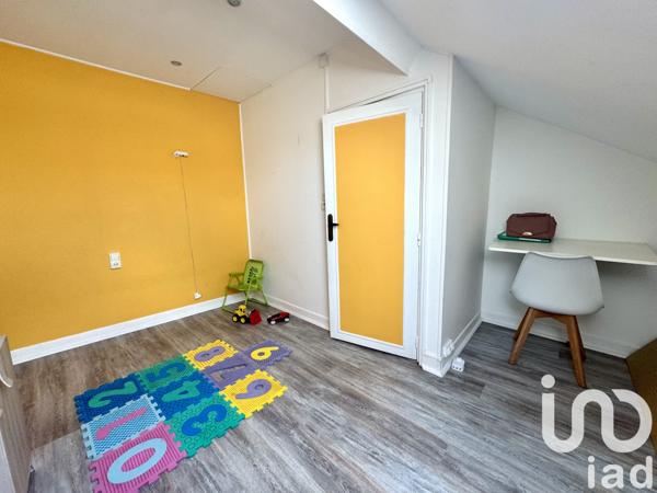 House for sale 6 rooms 113 m² Saint-Clément