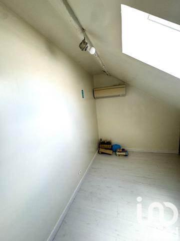 House for sale 6 rooms 113 m² Saint-Clément