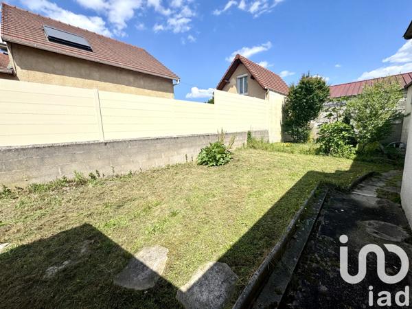 House for sale 6 rooms 113 m² Saint-Clément
