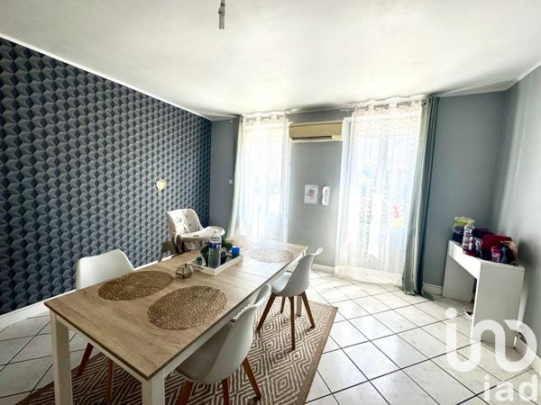 House for sale 6 rooms 113 m² Saint-Clément