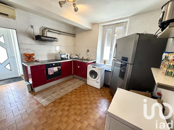 House for sale 6 rooms 113 m² Saint-Clément