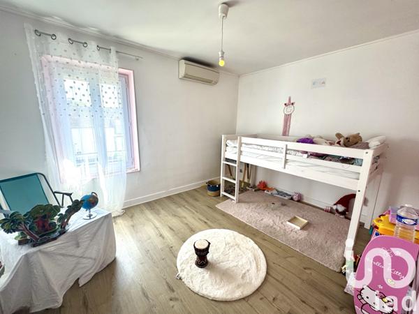 House for sale 6 rooms 113 m² Saint-Clément