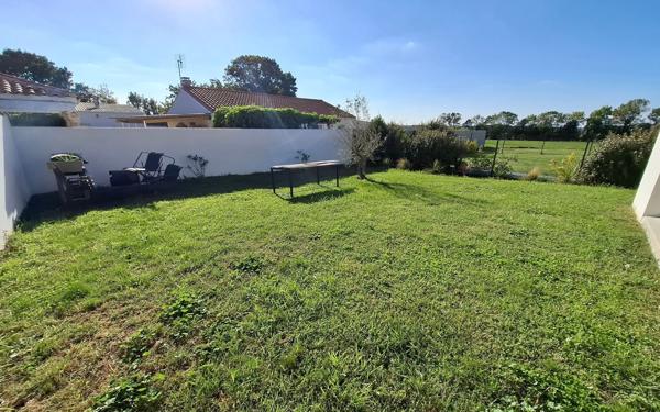 Maison à vendre    4 pièces •  Médis