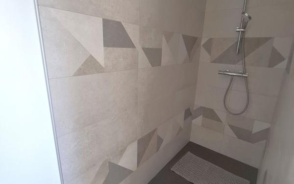 Maison à vendre    4 pièces •  Médis