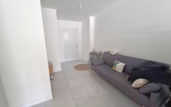 Maison à vendre    4 pièces •  Médis