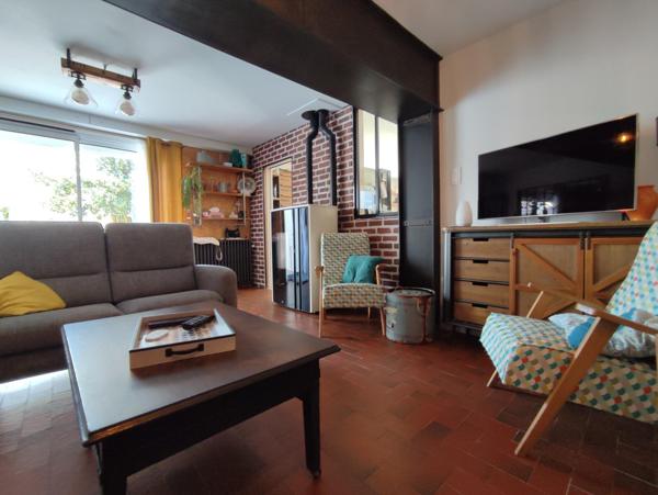 3 chambres, bureau et grand garage sur un terrrain de 635m2