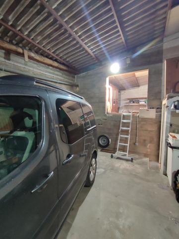 3 chambres, bureau et grand garage sur un terrrain de 635m2