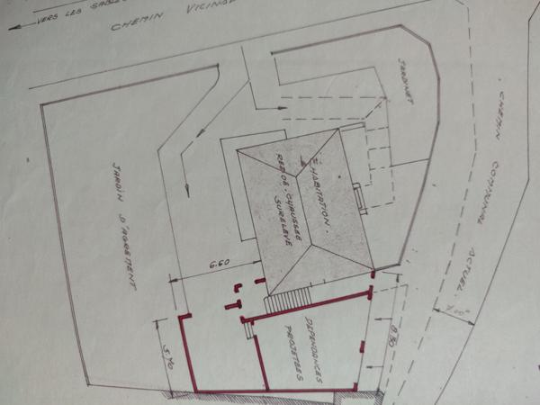 3 chambres, bureau et grand garage sur un terrrain de 635m2