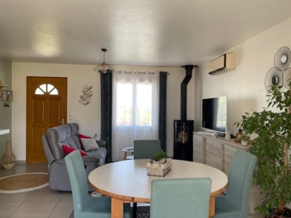 Maison T4 de 92 m² de plain-pied sur terrain 1052 m²