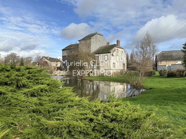 Rethel (08300) Moulin du XVIII ème siècle sur grande propriété