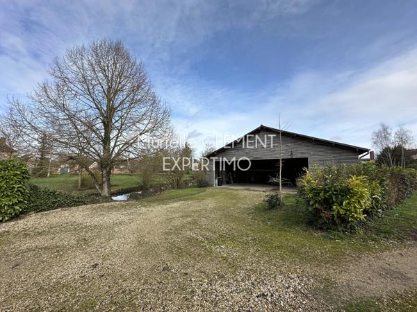 Rethel (08300) Moulin du XVIII ème siècle sur grande propriété