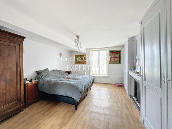 Rethel (08300) Moulin du XVIII ème siècle sur grande propriété