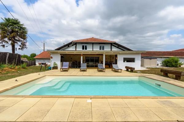 maison 6 pièces 234m² à vendre à Saint-Sever