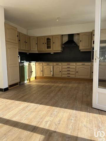 Maison 3 pièces de 55 m² à Saint-Nicolas (62223)