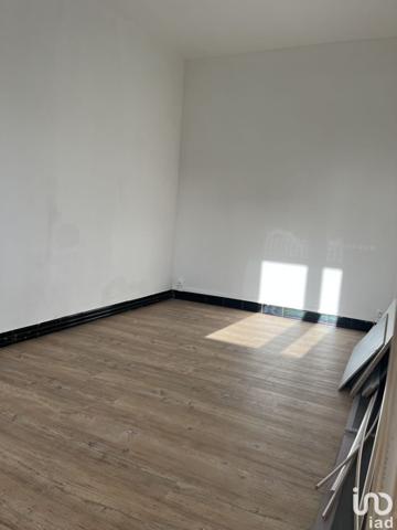 Maison 3 pièces de 55 m² à Saint-Nicolas (62223)