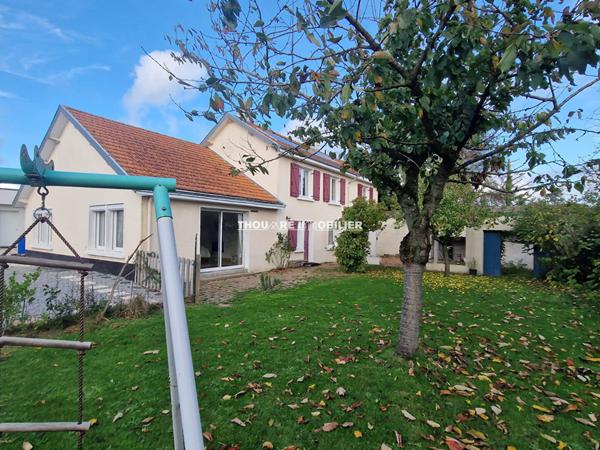 44980 SAINTE LUCE SUR LOIRE Maison de caractère 5 chambres - vie de plain pied !! Sainte Luce sur Loire.