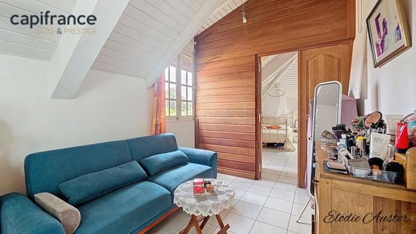 Propriété vue montagnes 12 pièces composée d'une villa et 1 maison créole