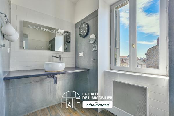 Appartement
         5 pièces
        - 138 m² Exclusivité 162 700 € *