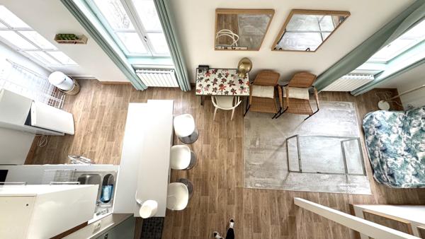 CHARMANT TYPE 2 EN DUPLEX !