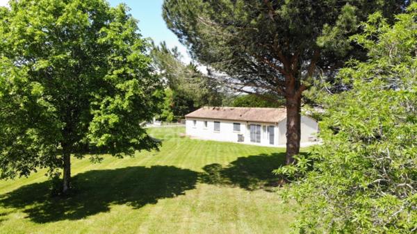 Maison 3 chambres, hangar, proche de MIRAMONT DE GUYENNE (47)