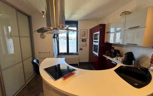 Appartement à vendre    4 pièces •  Maubeuge