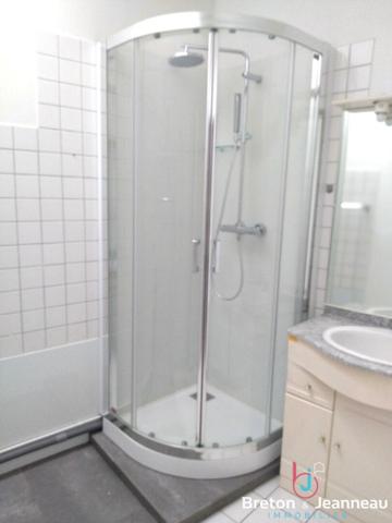 APPARTEMENT F4 à MAYENNE