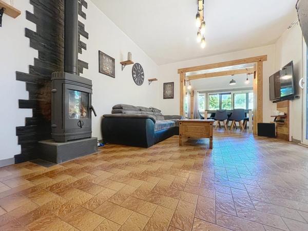 Maison traditionnelle sur 5000m2 de terrain