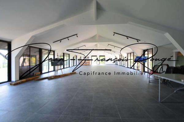 Magnifique propriété équestre du XVIIIe avec gîtes et piscine !!!