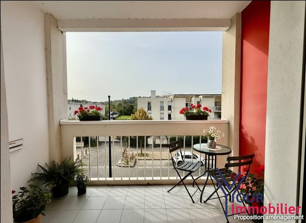 Appartement à vendre, 2 pièces - Meyzieu 69330