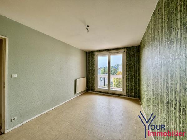 Appartement à vendre, 2 pièces - Meyzieu 69330