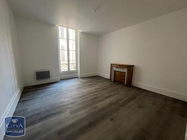 Appartement à louer 3 pièces 92.85m²