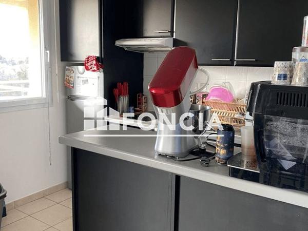 Location Appartement 3 pièces 64.27 m² - 56 RUE JEAN VILAR Morieres Les Avignon 84310