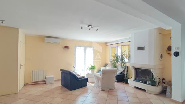 Maison Vernègues 9 pièce(s) 208 m2