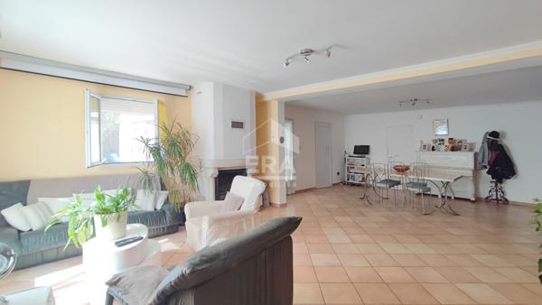 Maison Vernègues 9 pièce(s) 208 m2