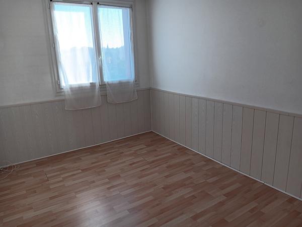 Dernier étage, appartement lumineux !