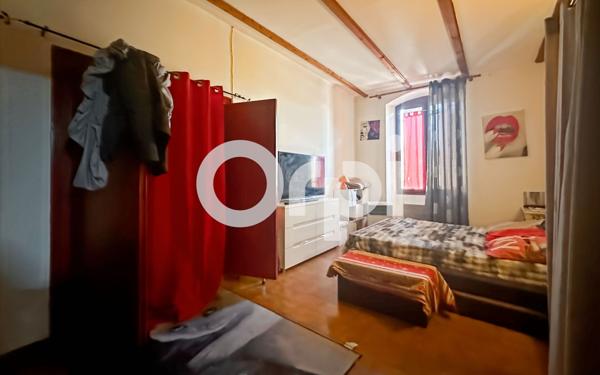 Appartement à vendre    3 pièces • 76 m2 Ruoms